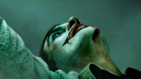 Primer póster oficial de Joaquin Phoenix como el Joker