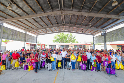 Llevó Alcalde Carlos Peña Ortiz Brigada de Contingencia a la Ampliación Pedro J. Méndez 