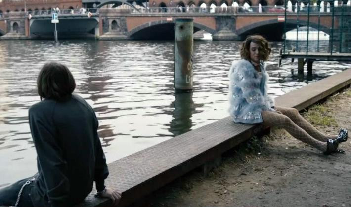 Diego Luna interpreta a una mujer transexual en "Berlin, I love you"