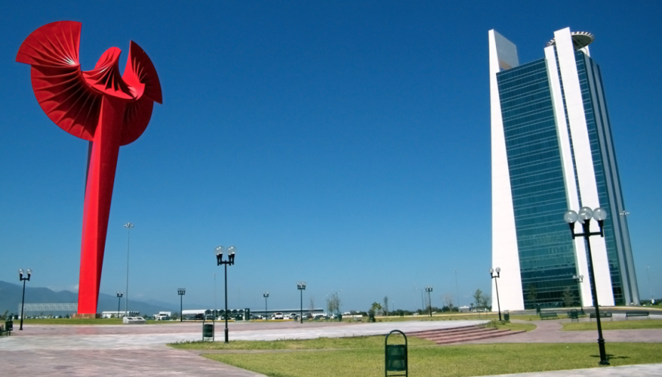 Funcionarios trabajarán medio día del jueves y descansarán el viernes