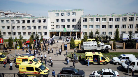 Mueren 7 estudiantes y dos empleados durante un tiroteo en un colegio ruso