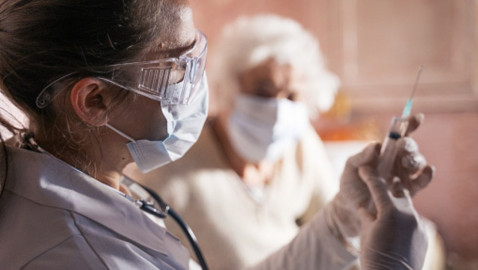 Alemania priorizará vacunación contra coronaviruz en asilos