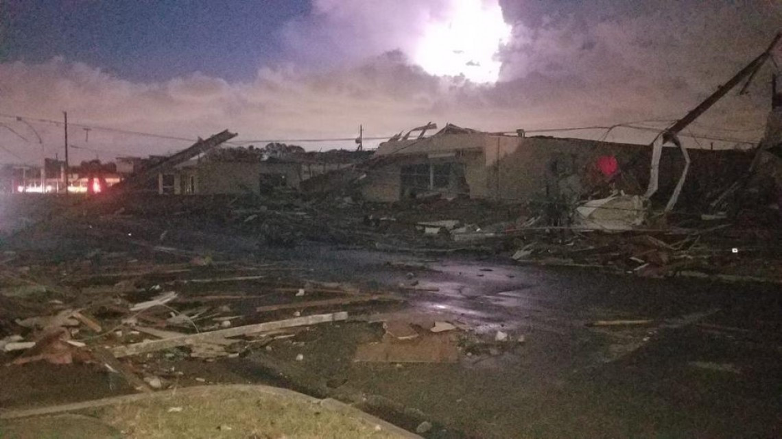 Tornado causa destrozos en Dallas 