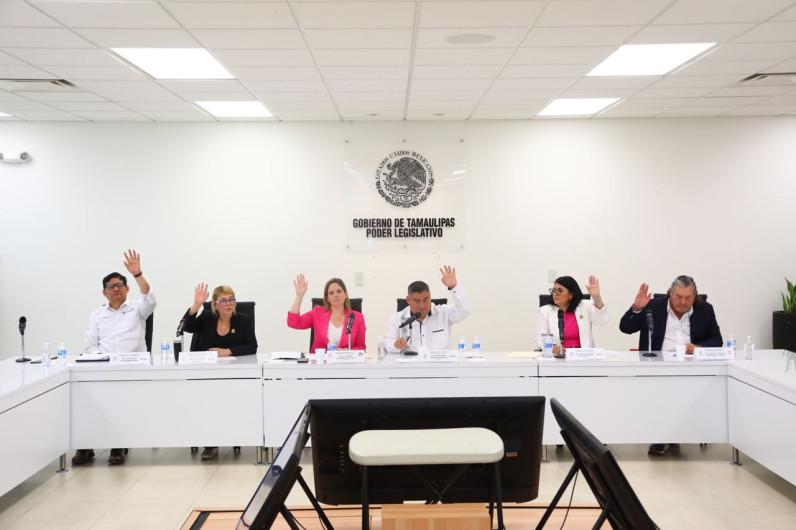 Aprueban en comisiones reestructurar deuda del estado por 13 MMDP