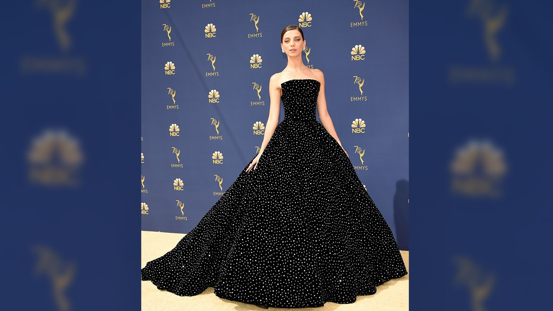 Los mejores looks de la alfombra dorada de los Emmy 2018
