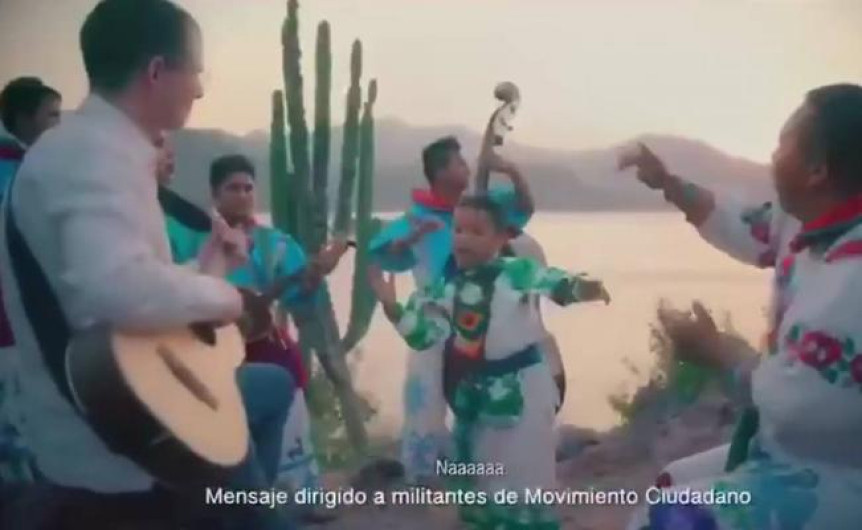 #VIDEO El `palomazo´ de Ricardo Anaya y Yuawi en nuevo Spot