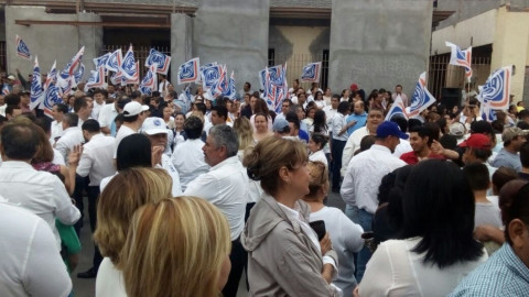 Enrique Rivas Cuéllar se registra ante el IETAM