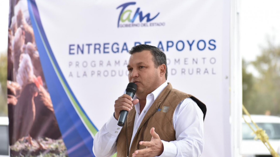 Entregan a campesinos de Valle Hermoso Semilla de Soya y paquetes Aves de Postura