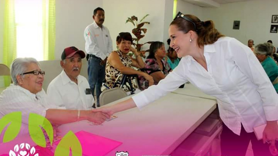 DIF realiza cuarta reunión mensual para adultos mayores