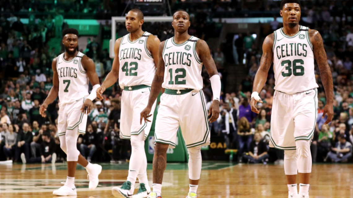 Celtics gana 107-94 a Cavaliers