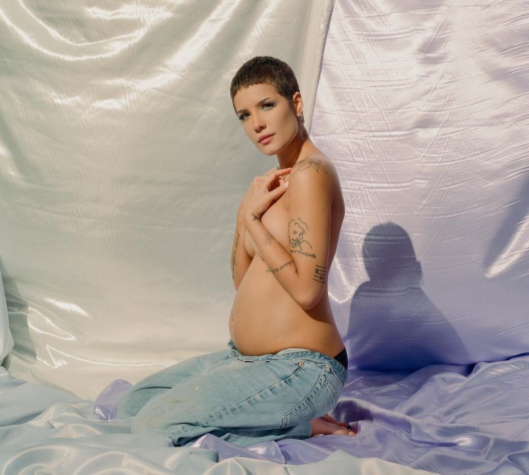 ¡Bebé en camino! Halsey anuncia su embarazo