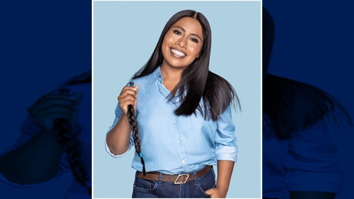 Yalitza Aparicio se hace un cambio de "look