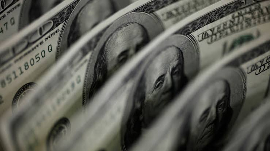 ¿Peso retrocede? Precio del dólar hoy viernes 15 de agosto 