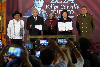 AMLO firma decreto de reformas a la Guardia Nacional y los pueblos 