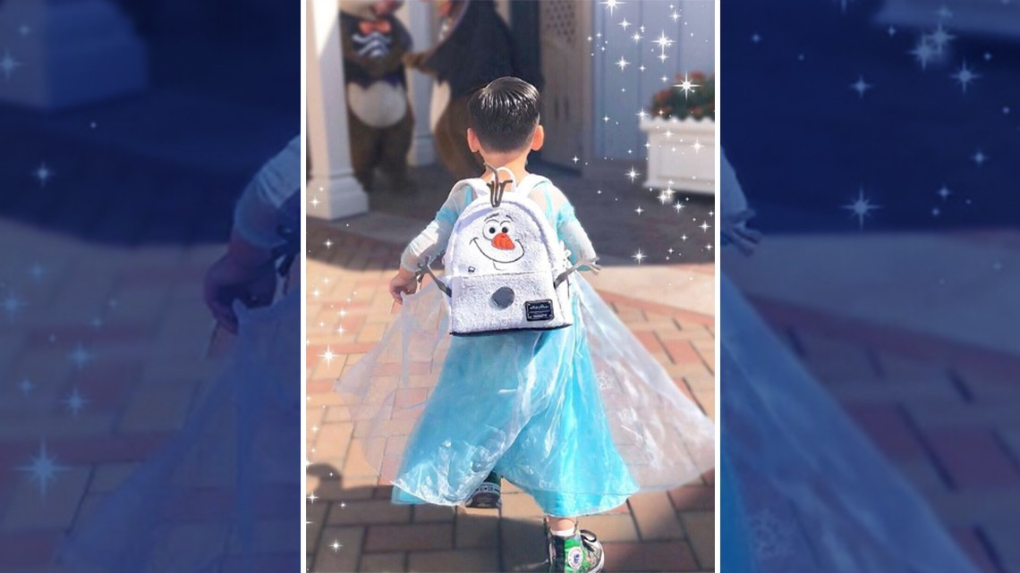 Cumple deseo de su hijo y lo viste de princesa