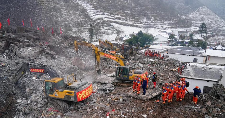  Se eleva a 44 las víctimas de deslave en China