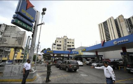 Venezuela denuncia "ataque terrorista" contra instalación petrolera