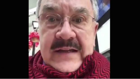 Pedrito Sola llora inconsolable por nueva película de Star Wars