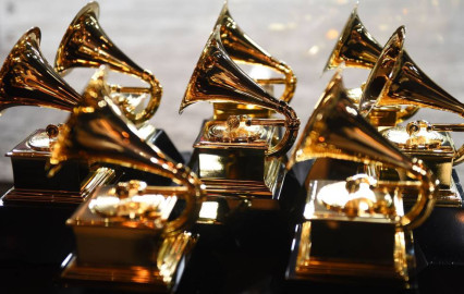 Premios Grammy cambian el nombre de una categoría  en busca de inclusión