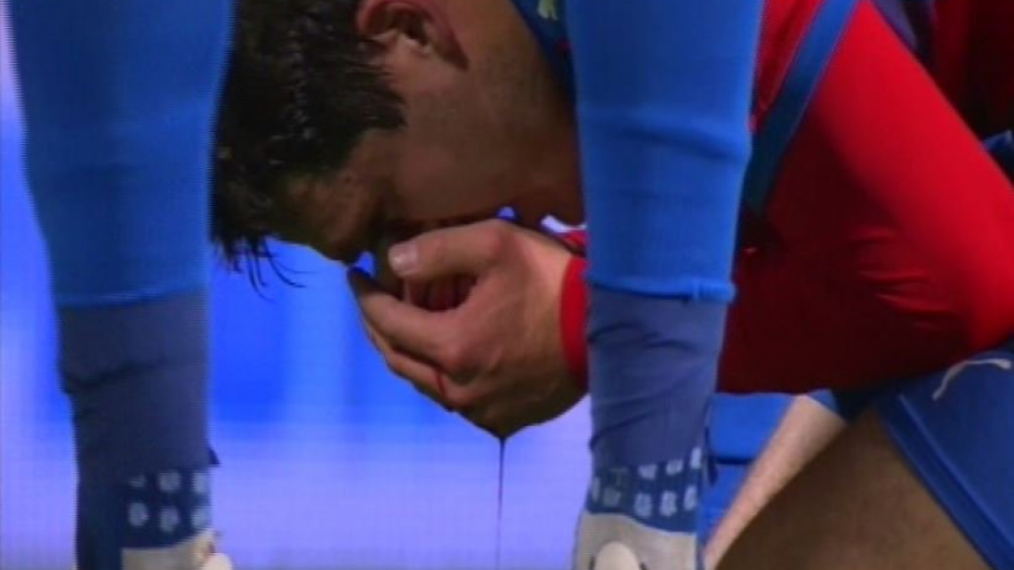 Sergio Ramos se disculpa por el codazo a Milan Havel