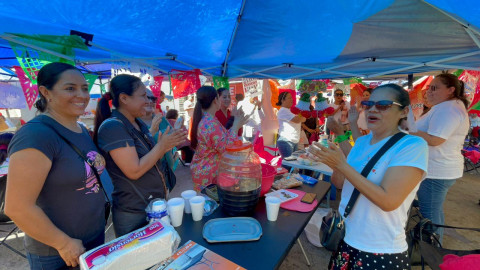Apoyan padres paro de labores en escuelas
