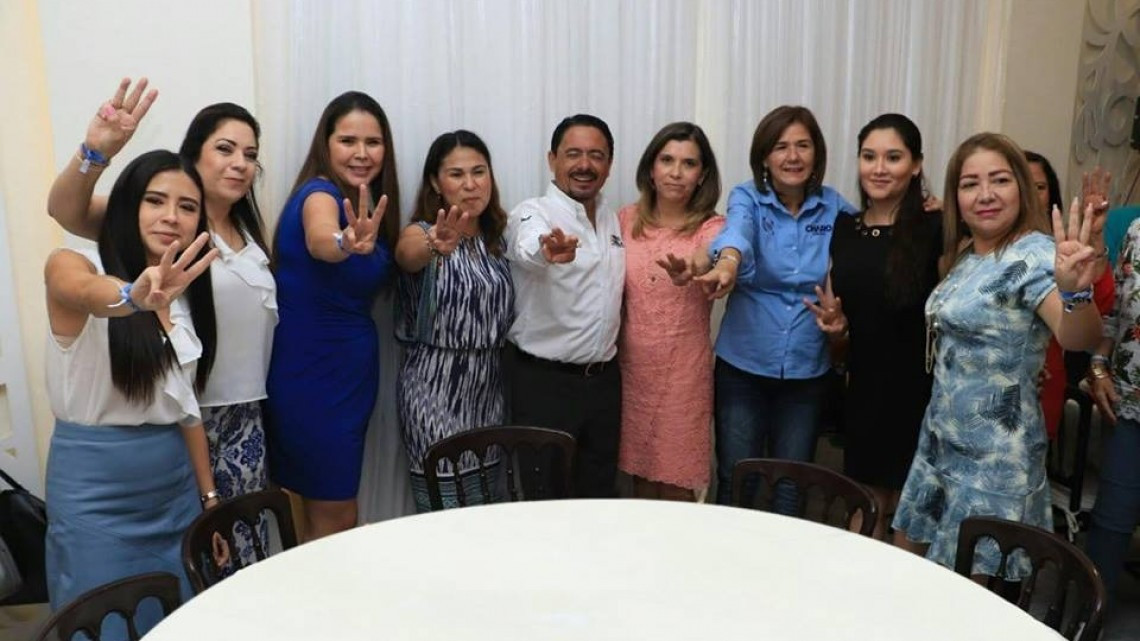 Andrés Zorrilla se reúne con mujeres y establece una alianza con verdaderas líderes de la región y Madero