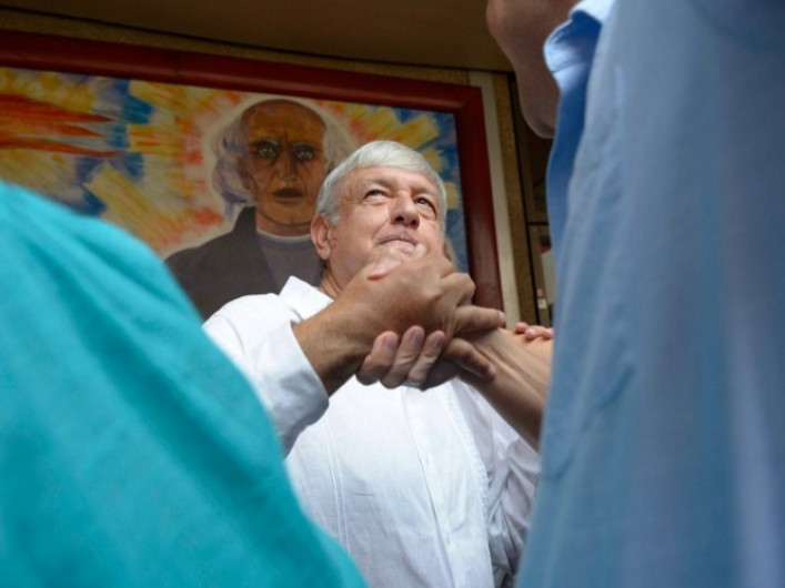 Asegura AMLO que el país está en crisis de bancarrota