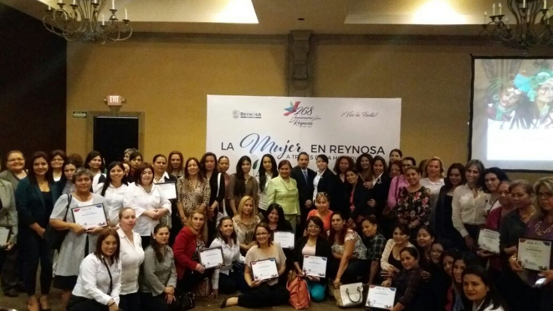 Celebración para la Mujer y la Educación Especial por parte del gobierno