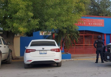 Operativo "Escuela Segura" garantiza protección de docentes y estudiantes 