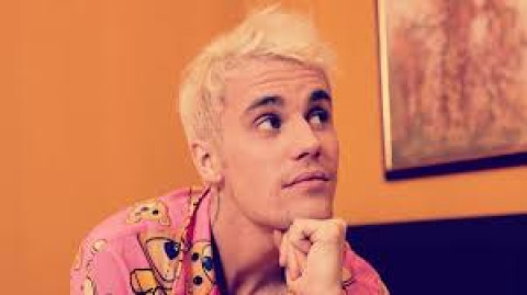 Justin Bieber revela que padece una extraña enfermedad