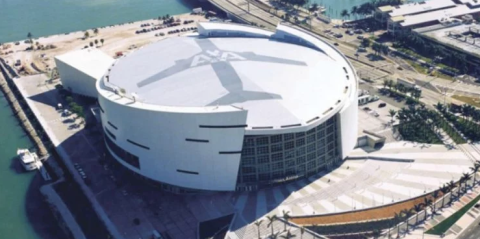  Página porno lanza oferta para adquirir derechos del nombre de la casa de Miami Heat