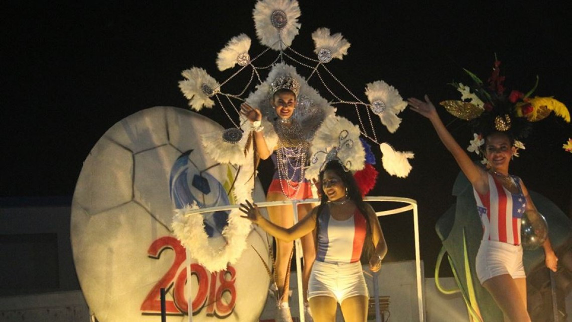 Disfrutan altamirenses 3er día del Carnaval Altamira 2018