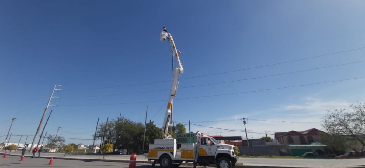 Avanza proyecto de modernización de alumbrado público en Matamoros