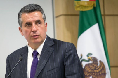 Julio Santaella, Presidente del INEGI, informó que dio positivo a COVID-19 