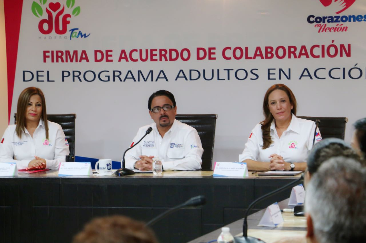DIF Madero y Gobierno Municipal apoyan la actividad productiva de adultos mayores.
