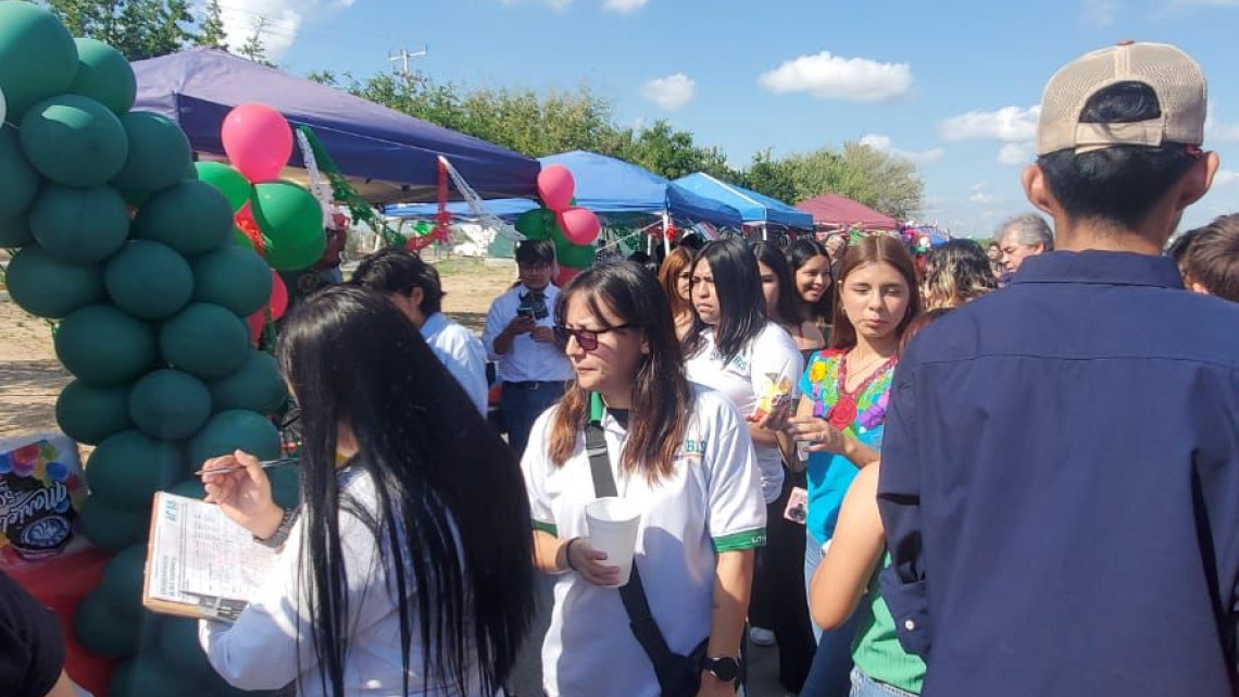 Conmemora UTNL Día de la Independencia