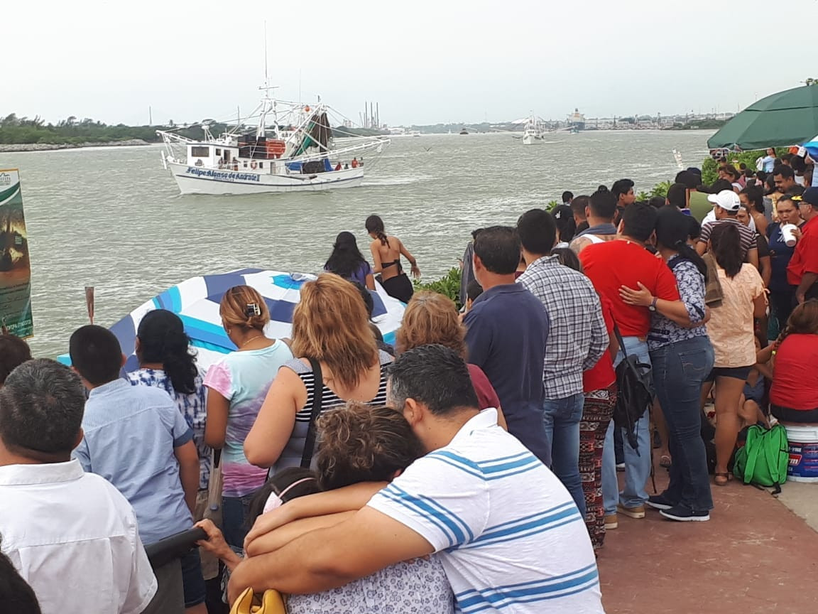 Salen a la mar 200 embarcaciones pesqueras en busca de camarón