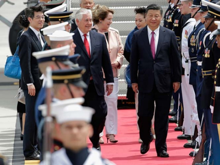 Xi Jinping llega a Florida, para su reunión con Trump 