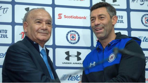 Billy Álvarez festeja título de Copa MX con baile en vestidores