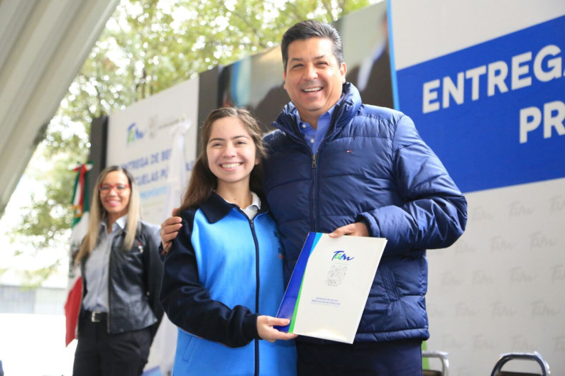 Dan inicio trámites para obtener beca estatal "Propósito y Virtud"