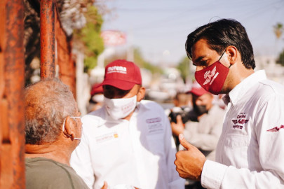 Apoyan ciudadanos a Carlos Peña Ortiz