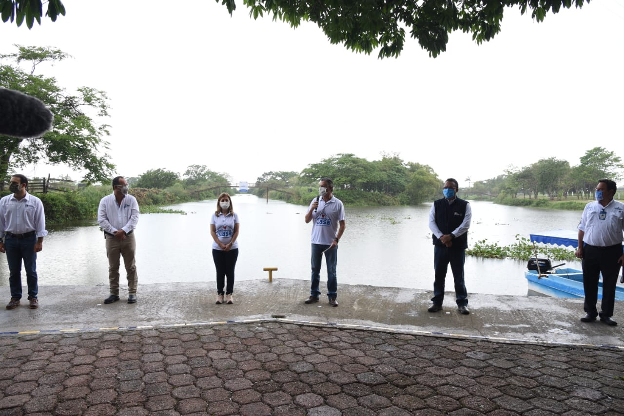 Siembran 30 Mil Alevines en el Sistema Lagunario de Tampico