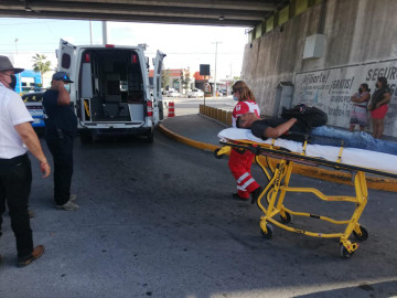 Atiende PC a ciudadanos que se intoxicaron por comer tortas