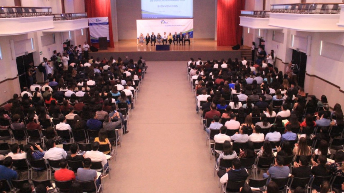 Lleva Gobierno de Tamaulipas pláticas de derechos humanos a comunidad universitaria