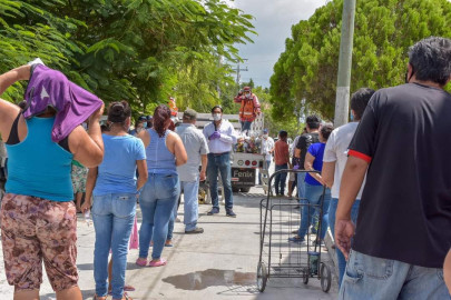 “DIF Reynosa en Tu Casa” benefició a familias del Fraccionamiento Villas de Imaq