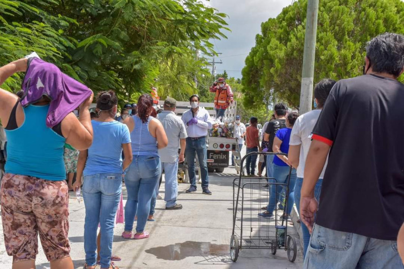 “DIF Reynosa en Tu Casa” benefició a familias del Fraccionamiento Villas de Imaq
