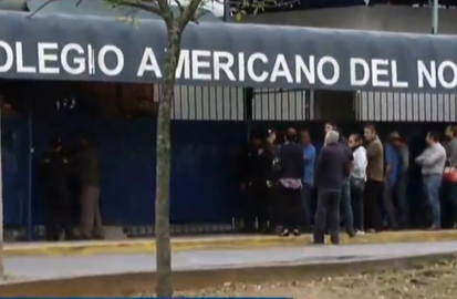 Estudiante dispara a compañeros y a maestra en Monterrey 