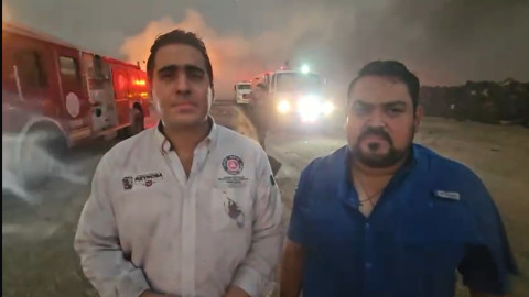 PCyB Reynosa combaten incendio en relleno sanitario de Las Anacuas