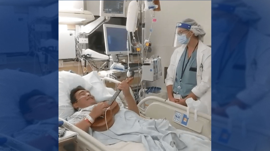 Doctora y paciente cantan juntos “Stand By Me” 