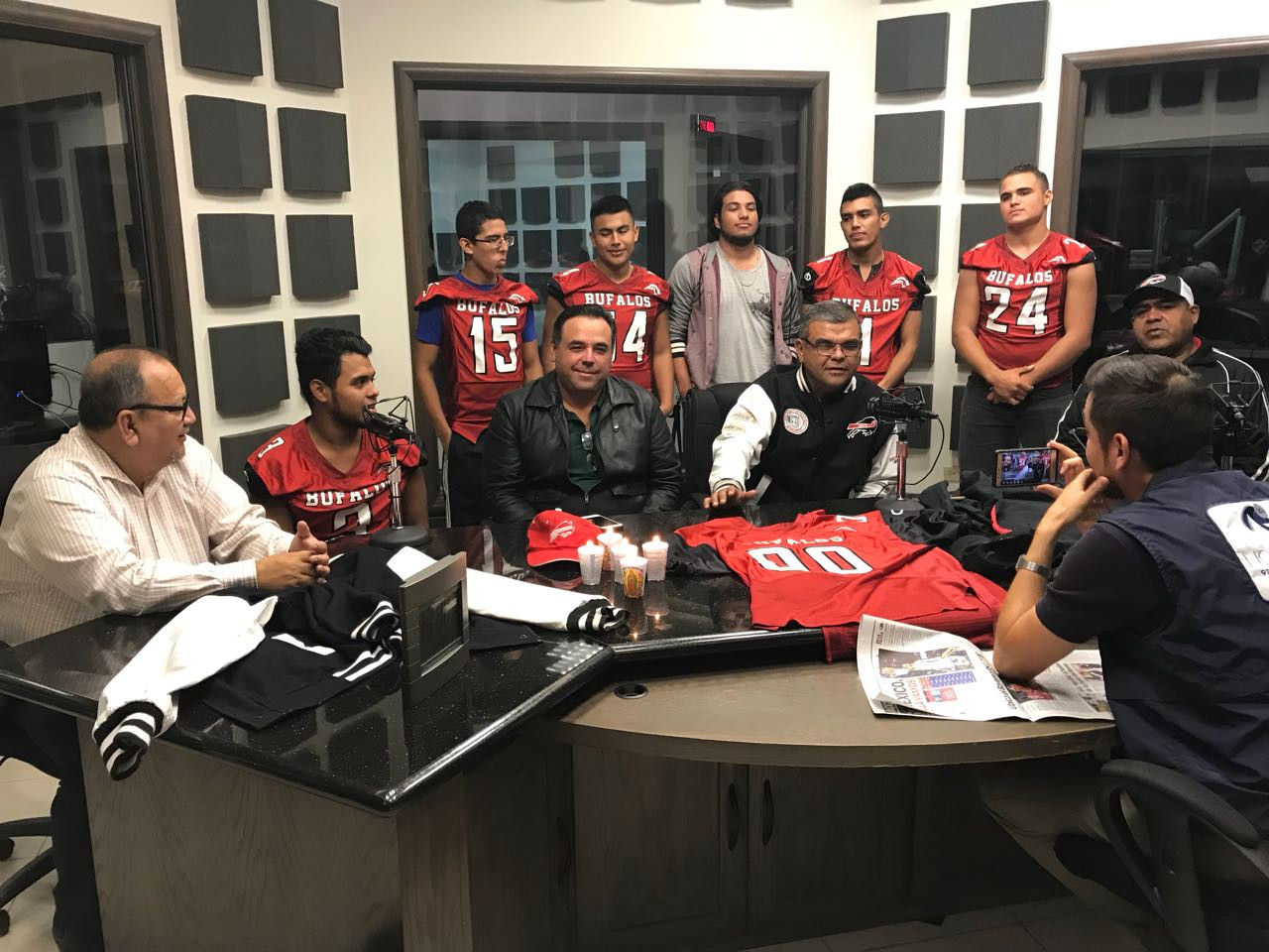 Búfalos orgullosos tras ganar campeonato